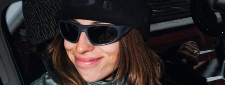 oakley_woman